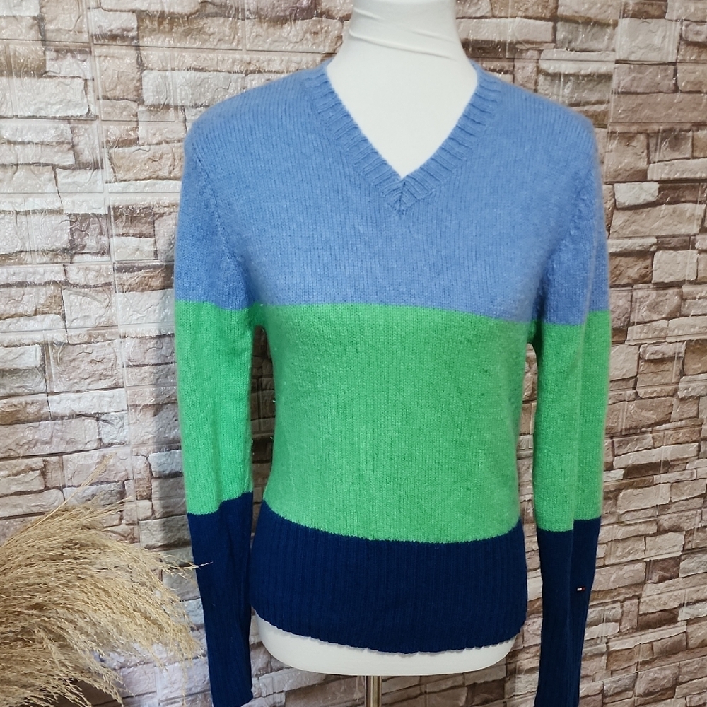 Tommy Jeans Colorblock V-Neck Sweater - Blue, Green, Navy
